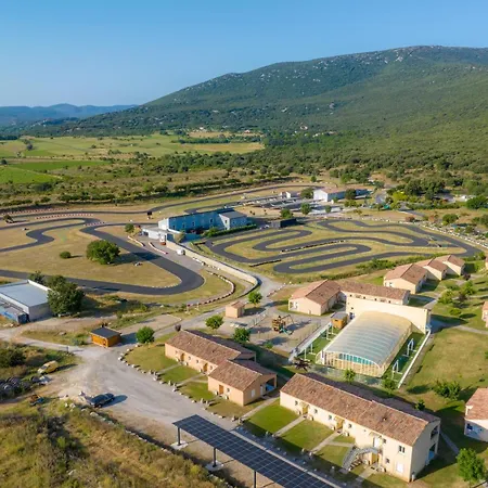 Park & Village Gorges De L'herault-cevennes 3* Brissac