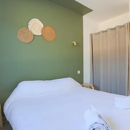 Park&suites Village Gorges De L'hérault-cévennes 3* Brissac