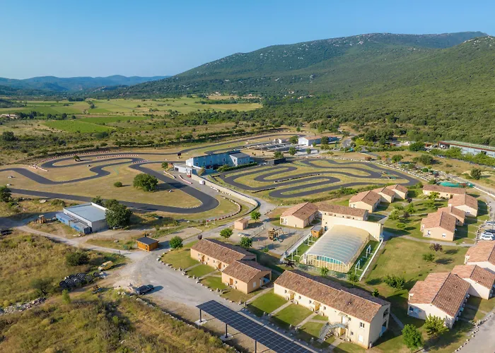 Park&suites Village Gorges De L'hérault-cévennes Village de vacances